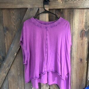 Urban Outfitters Women’s T- Shirt